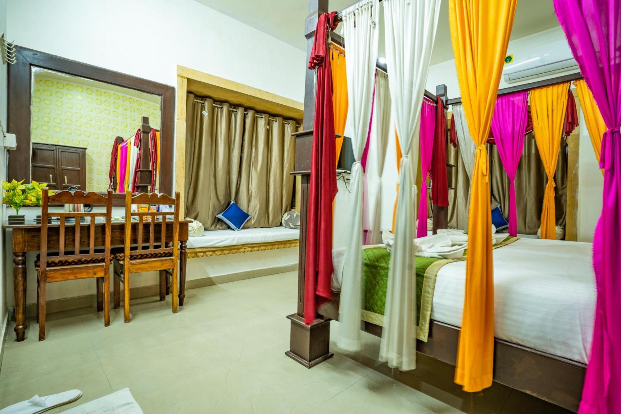 Hotel Marina Mahal With Swimming Pool Jaisalmer Eksteriør bilde